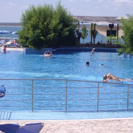 Deluxe In Marina Cape 4 Stars Complex 33 7 Апартаменты *