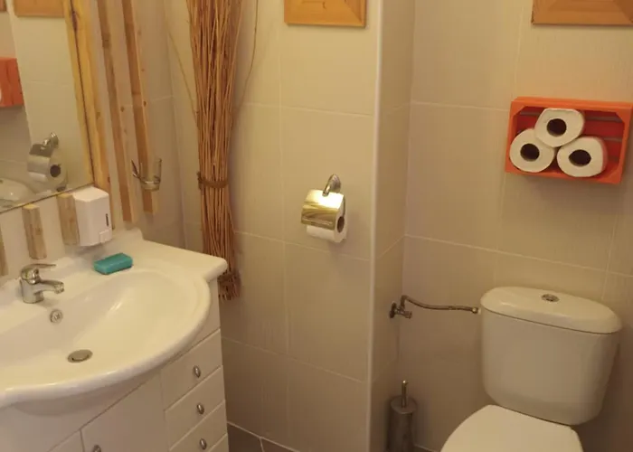 Deluxe In Marina Cape 4 Stars Complex 33 7 Aheloy